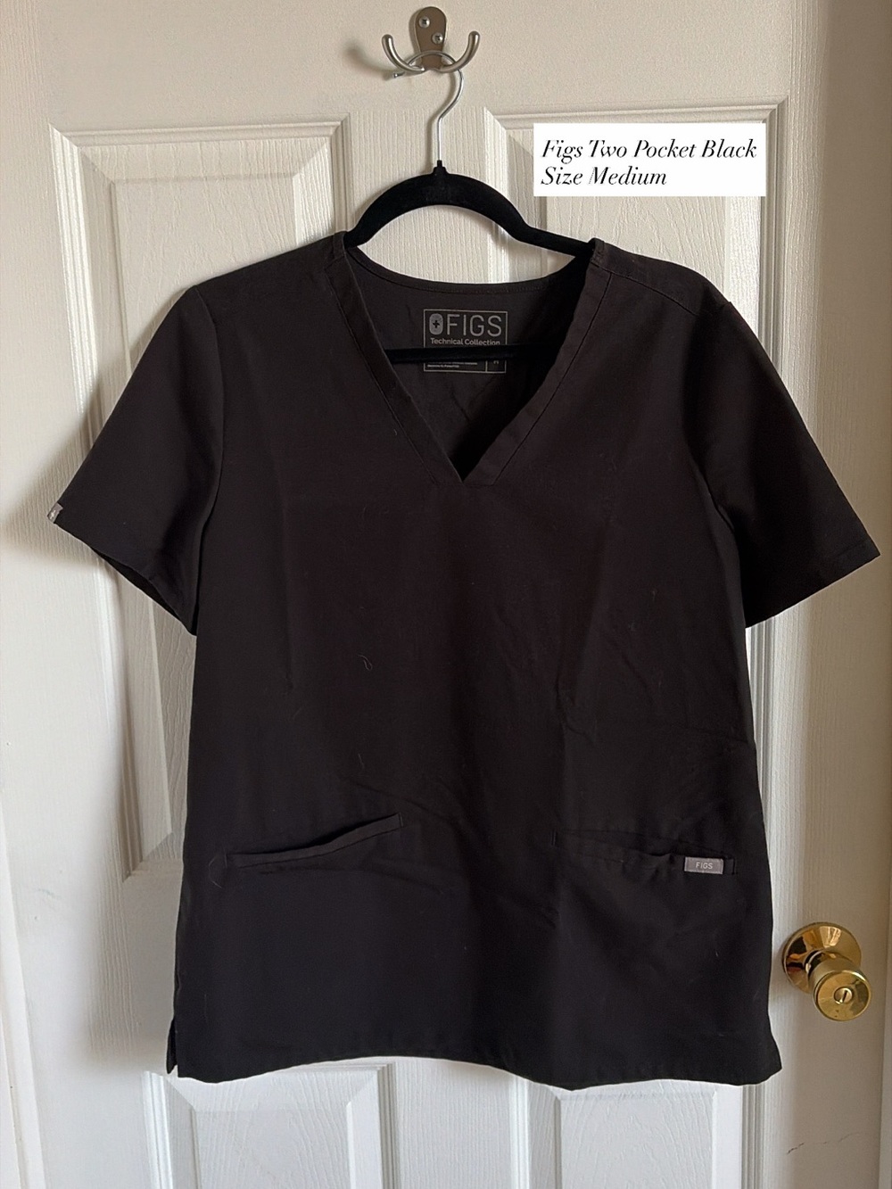Figs Black Casma Two Pocket Top